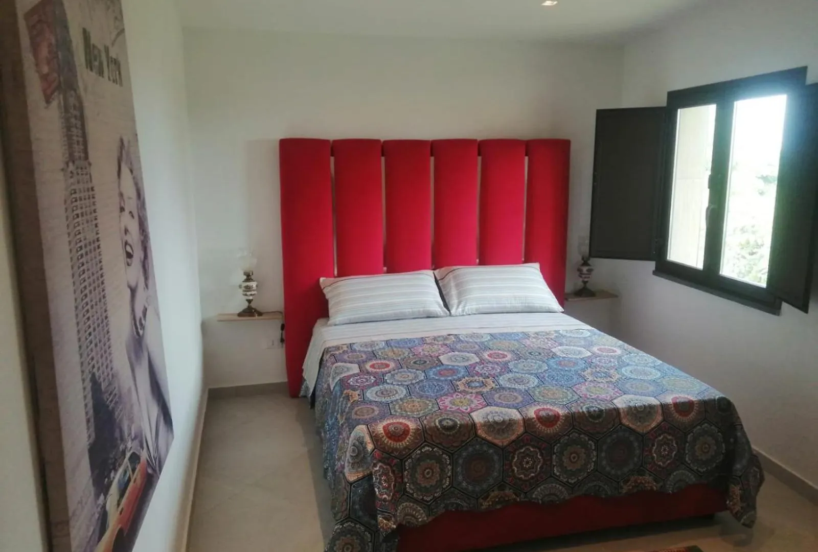 أتشيريالي Mongibeach إيطاليا